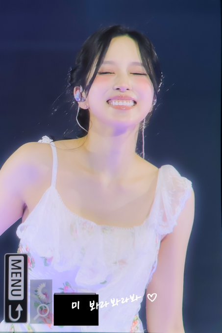 misamozone's tweet photo. she's everything to me https://t.co/rtiJHRg7s5