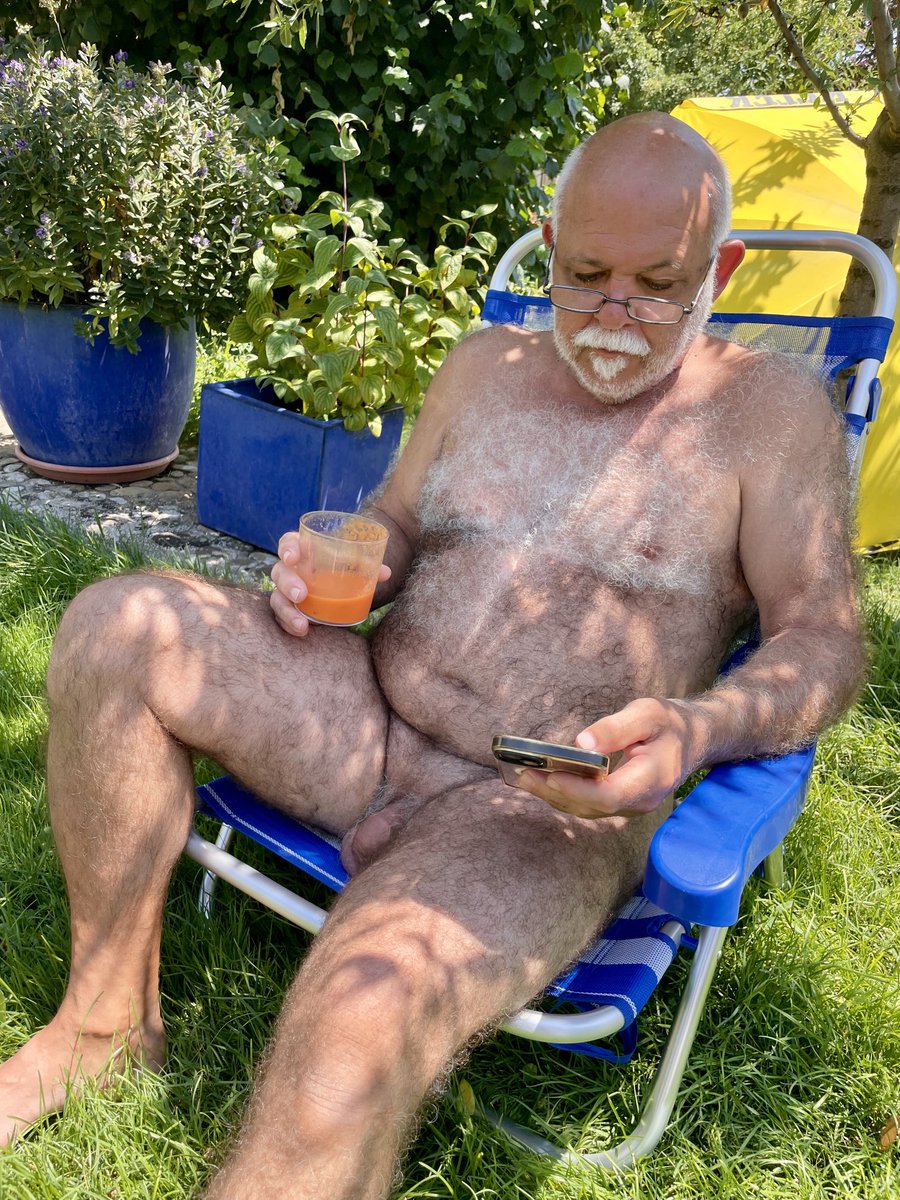 inaatxa's tweet photo. Días de calor https://t.co/Lx2r8d4beT
