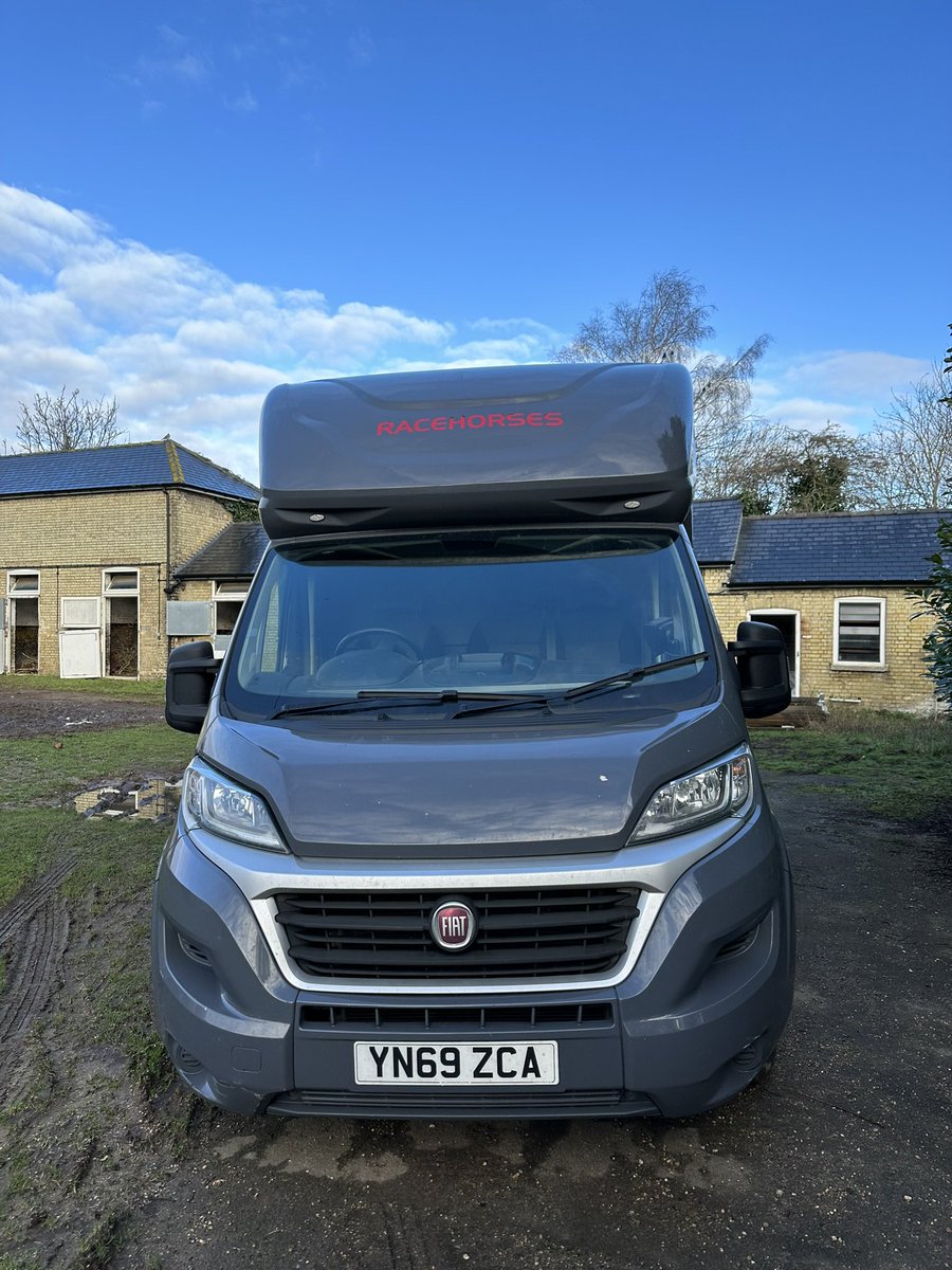 CollingsBerry's tweet photo. Our horsebox was stolen today from our yard in Exeter Road, Newmarket between 12 noon and 3.30pm. If anyone has any information as to its whereabouts we would be very grateful to hear from you. All shares very much appreciated. https://t.co/E5tl3RL4bD