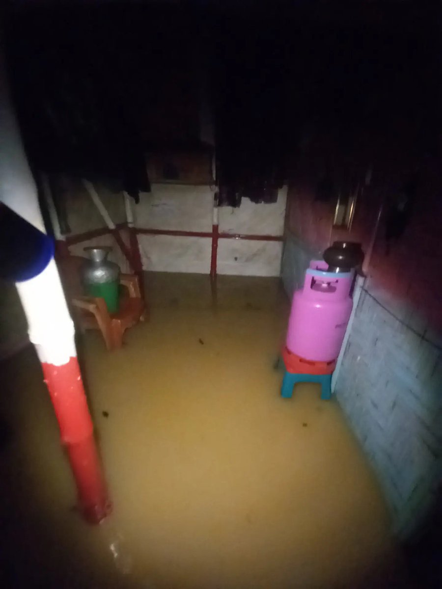 arkani94310's tweet photo. Flooded at Rohingya refugees camp of Bangladesh.
Rohingya refugees are suffering. https://t.co/ZPrpqrXsXT