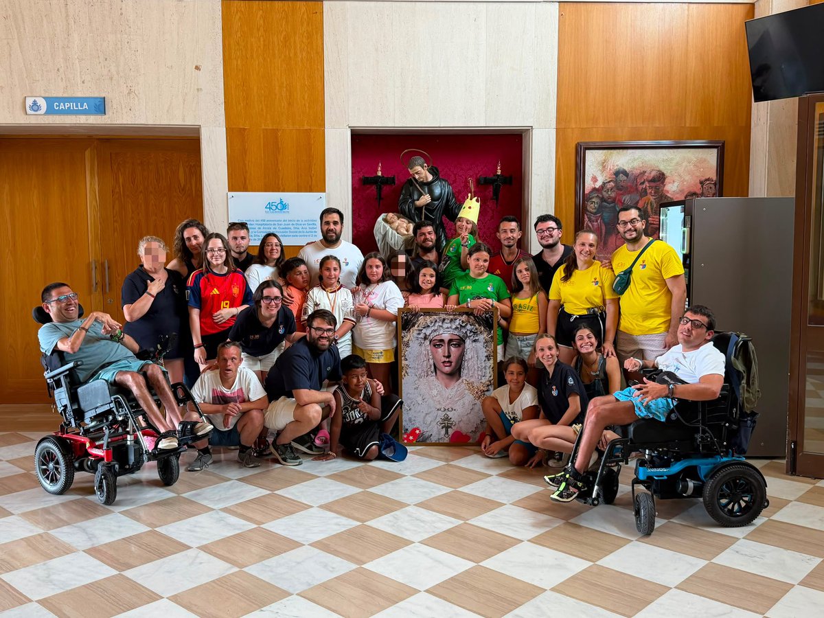 hdad_sanpablo's tweet photo. 🏕️ 𝐂𝐚𝐦𝐩𝐚𝐦𝐞𝐧𝐭𝐨 | Hoy ponemos el broche final a la primera edición del Campamento “La sonrisa de un barrio”, una iniciativa que ha superado todas las expectativas y que ha regalado a nuestros niños y jóvenes una semana llena de convivencia, diversión y experiencias inolvidables.

Este proyecto ha sido posible gracias al trabajo y dedicación de los monitores del @GJSanPablo, la Acción Social 1980 de @AgrupacionVR y la colaboración de numerosas empresas que han querido sumarse a esta bonita iniciativa.

Nuestro agradecimiento a:

📌 Ciudad San Juan de Dios
📌 Aluminios Galisur
📌 Men’s Peluqueros & Lebarbier
📌 Fisioterapia Estrella

Gracias a todos por hacer posible la sonrisa de un barrio. 💙

#SomosSanPablo