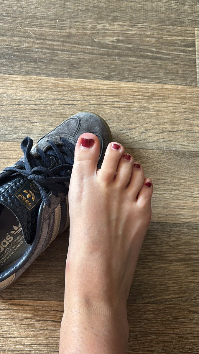 liprettytoe's tweet photo. @FeetFinder might have too 🫣 https://t.co/qoO3v2wkZA