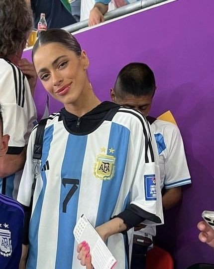 tinivsglow's tweet photo. TE AMOOOOOOOOOO HOY MAS QUE NUNCA https://t.co/fs6W6WrK1l