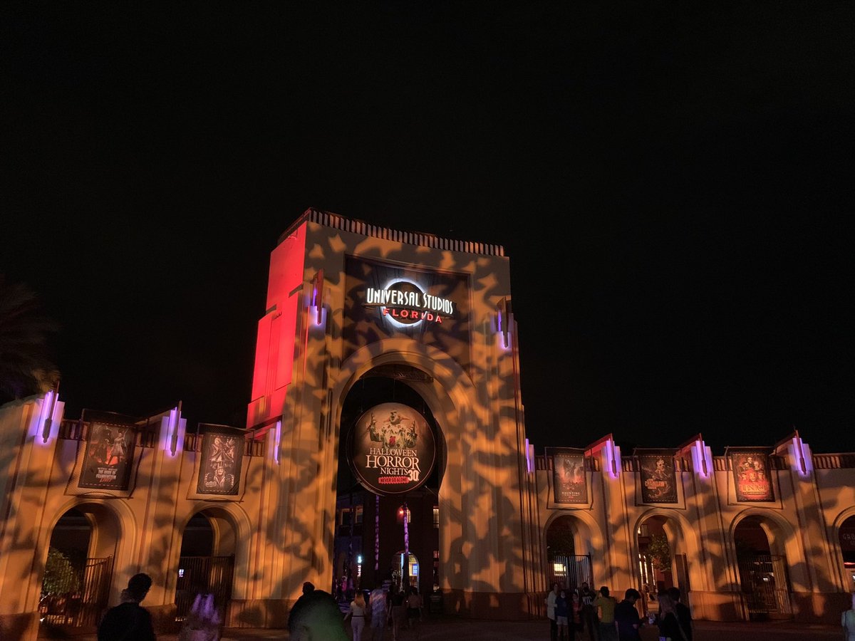 OnePicUO's tweet photo. 🎃HHN 30 Arch Medallion
👻Halloween Horror Nights
🌎Universal Studios Florida

#universalorlando #hhn #spookyseason #halloweenhorrornights #uoap https://t.co/WkI1wdVTOU