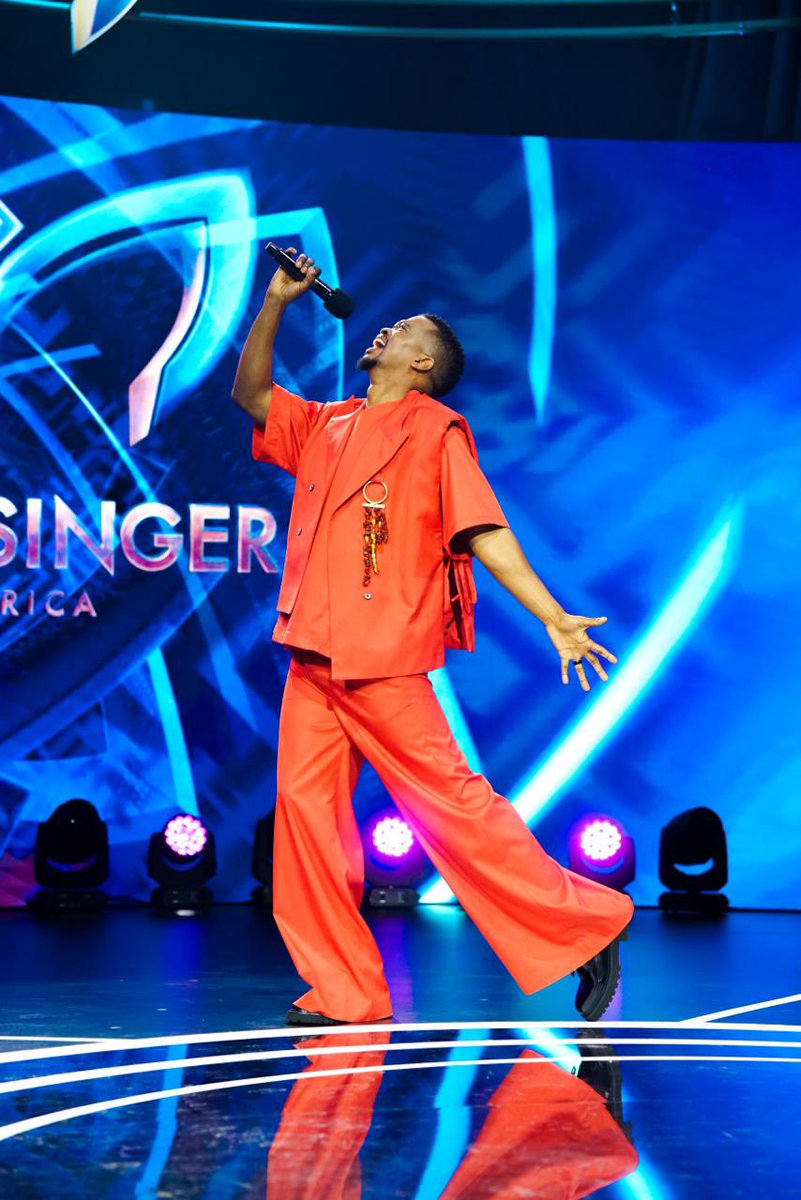 MphoPopps's tweet photo. Thank you for watching @MaskedSingerZA let’s do it again next week same time, same place 7pm on @sabc2 

#MaskedSingerSA https://t.co/PEtiredpjz