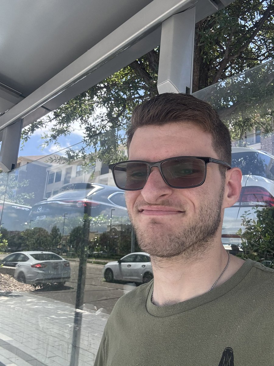 CelticWolf1998's tweet photo. Got a haircut https://t.co/VVHRiol70K