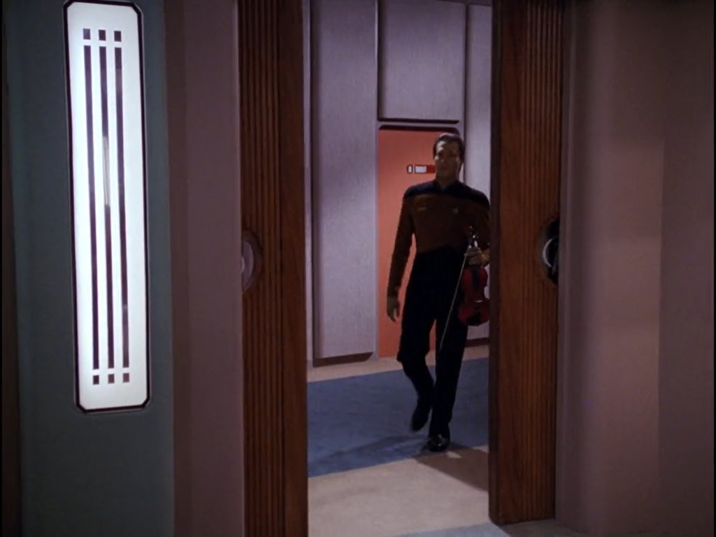 DataTNG1987's tweet photo. 𝗧𝗡𝗚: 𝗧𝗵𝗲 𝗘𝗻𝘀𝗶𝗴𝗻𝘀 𝗼𝗳 𝗖𝗼𝗺𝗺𝗮𝗻𝗱 (3x02) #2
𝗔𝗶𝗿 𝗱𝗮𝘁𝗲: Oᴄᴛ. 2ɴᴅ, 1989
#DailyDoseOfData #BrentSpiner #DailyTrek #STTNG #StarTrekTNG #TNG #AllStarTrek #80sScifi #AllScifi #StarTrekTheNextGeneration #ScifiTV #AI #TheEnsignsofCommand #StarTrek https://t.co/SaS0wsoWSq