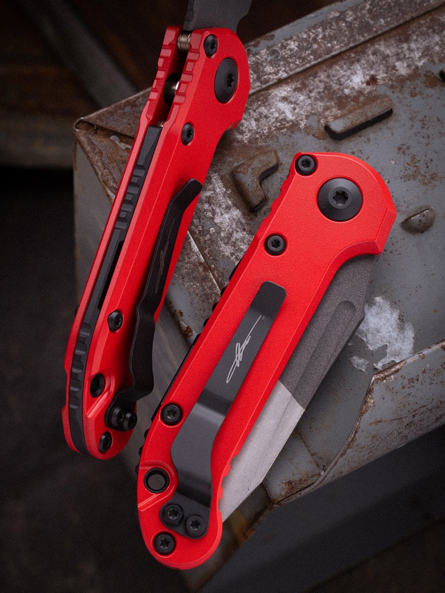 Microtech Knives tweet media