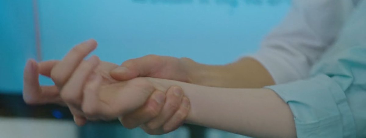 kdramamiss's tweet photo. a baseball date and they are slowly getting closer to each other tomorrow's episode looking sweet and good https://t.co/Re8PbYvy1C