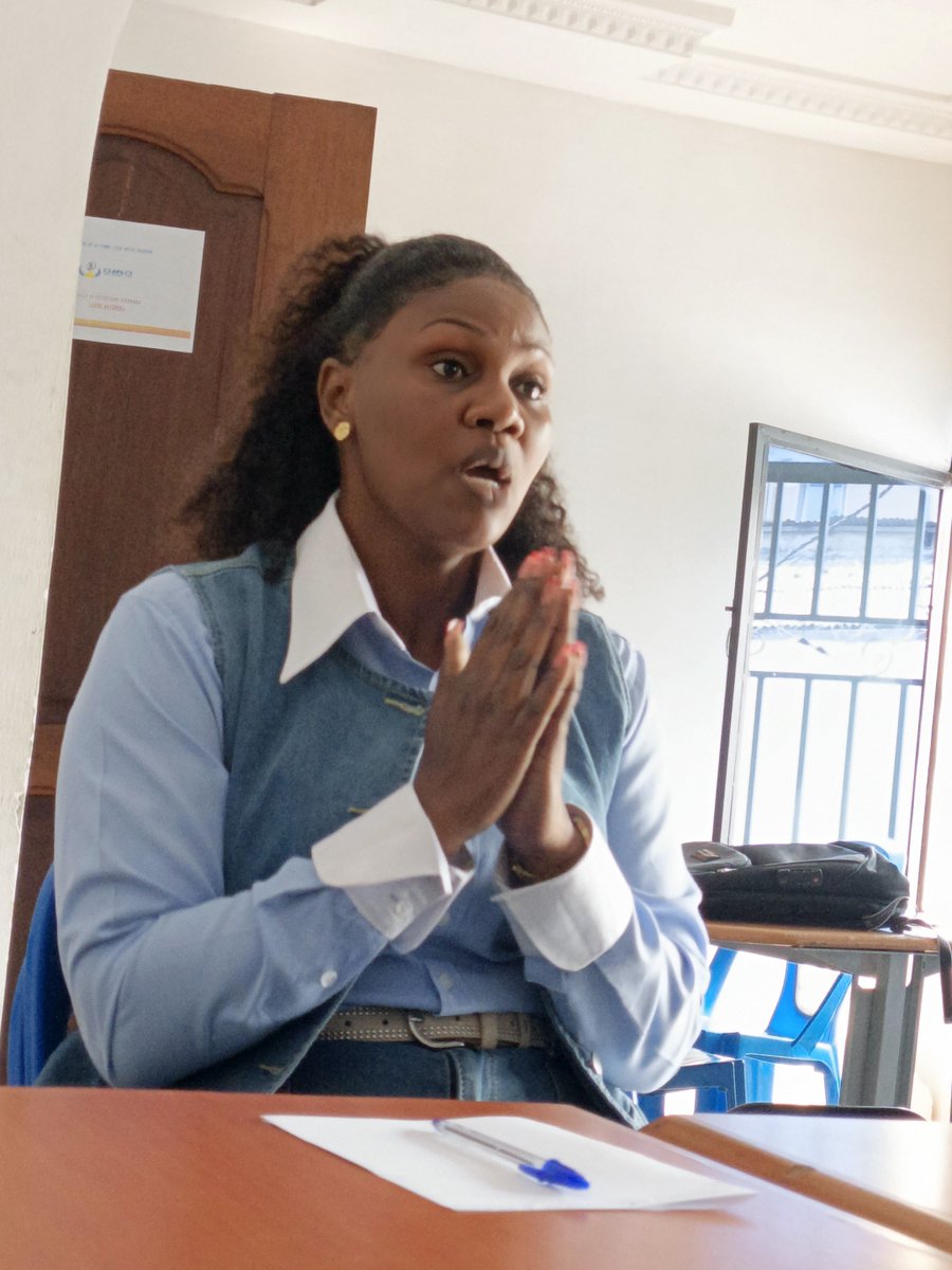 afiamama's tweet photo. @afiamama a tenu sa réunion hebdomadaire de coordination d3 chaque lundi. Ube façon de faire le point sur les activités réalisées, d’évaluer les progrès enregistrés et de définir les priorités de la semaine à venir.
L'équipe poursuit ses actions en faveur des droits des femmes https://t.co/2lretdJ0Ex