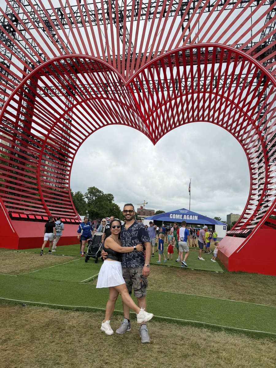 KasimTopuz's tweet photo. Kansas City Fifa Fan Fest https://t.co/yA0oy2FZkH