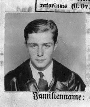 sentinl_grave's tweet photo. “He understood English perfectly, but insisted on being interrogated in German to allow time for a response... He spoke with an Oxford accent. He was very personable. You couldn’t help but admire him. But on the other side he was a dedicated Nazi... He never changed at all.” https://t.co/9fzZ2fGjsR