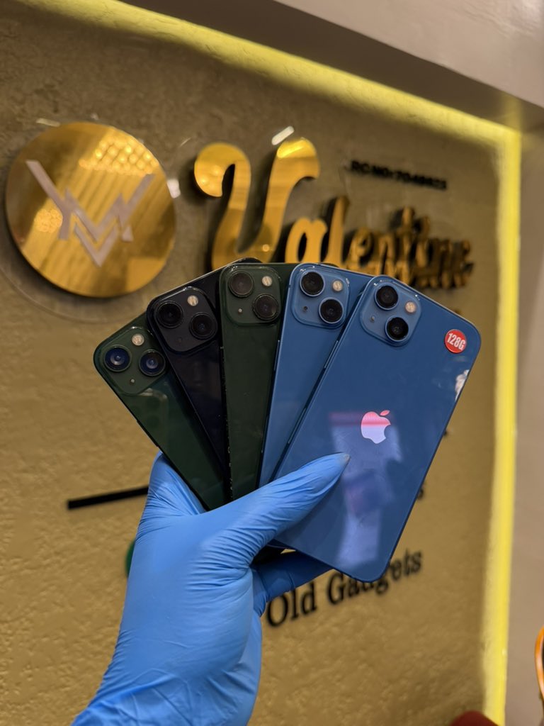 ValentineMobile's tweet photo. SWEET DEAL‼️

13 256gb 
Face ID ✅
Price: 400k

13 128gb 
Face ID ✅
Price: 350k

13 128gb 
Changed battery 
Face ID ✅
Price: 300k

13 128gb 
Changed screen 
Face ID ✅
Price: 280k
In good condition 

For Online payment:
1013161531
Valentine mobile Ltd
Keystone bank

1st Address
suite B42 new Bannex plaza opposite zenith bank, wuse Il, Abuja

2nd Address
Shop VSG 7 new banex plaza Wuse 2 Abuja 

To Order: Call/WhatsApp/DM
Valentine- 08066658411/07036432057
Nationwide delivery!