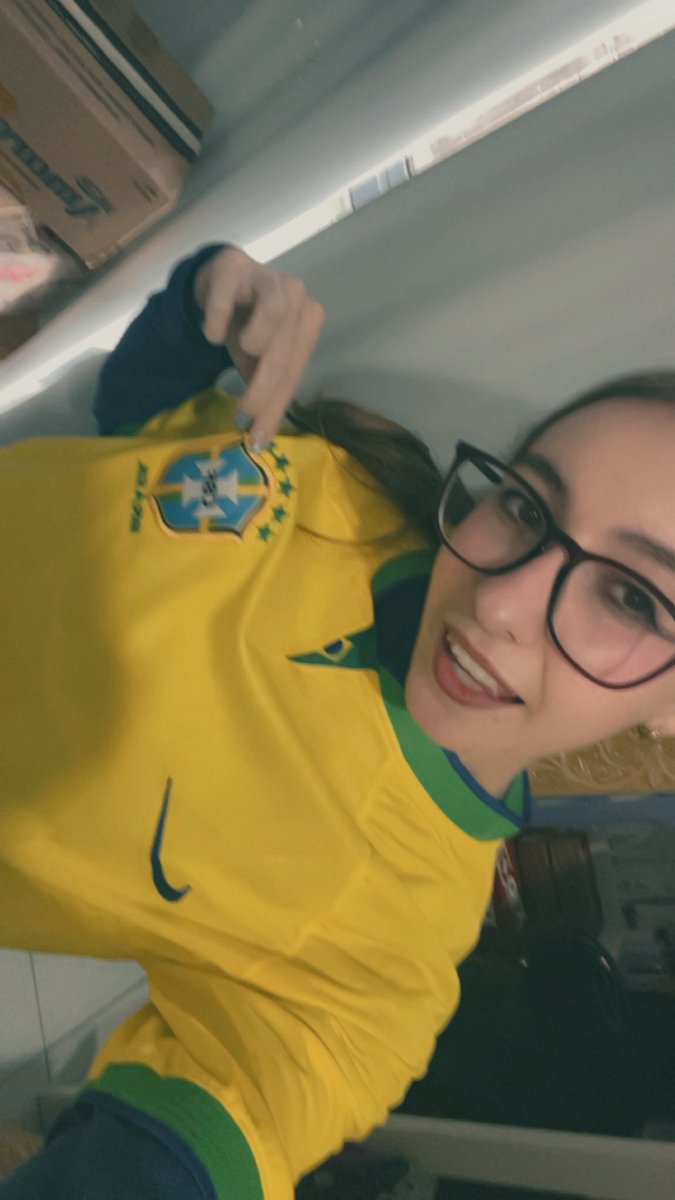 yyourprettygf's tweet photo. sabia que vcs não me decepcionariam https://t.co/2tKi6tKz4F