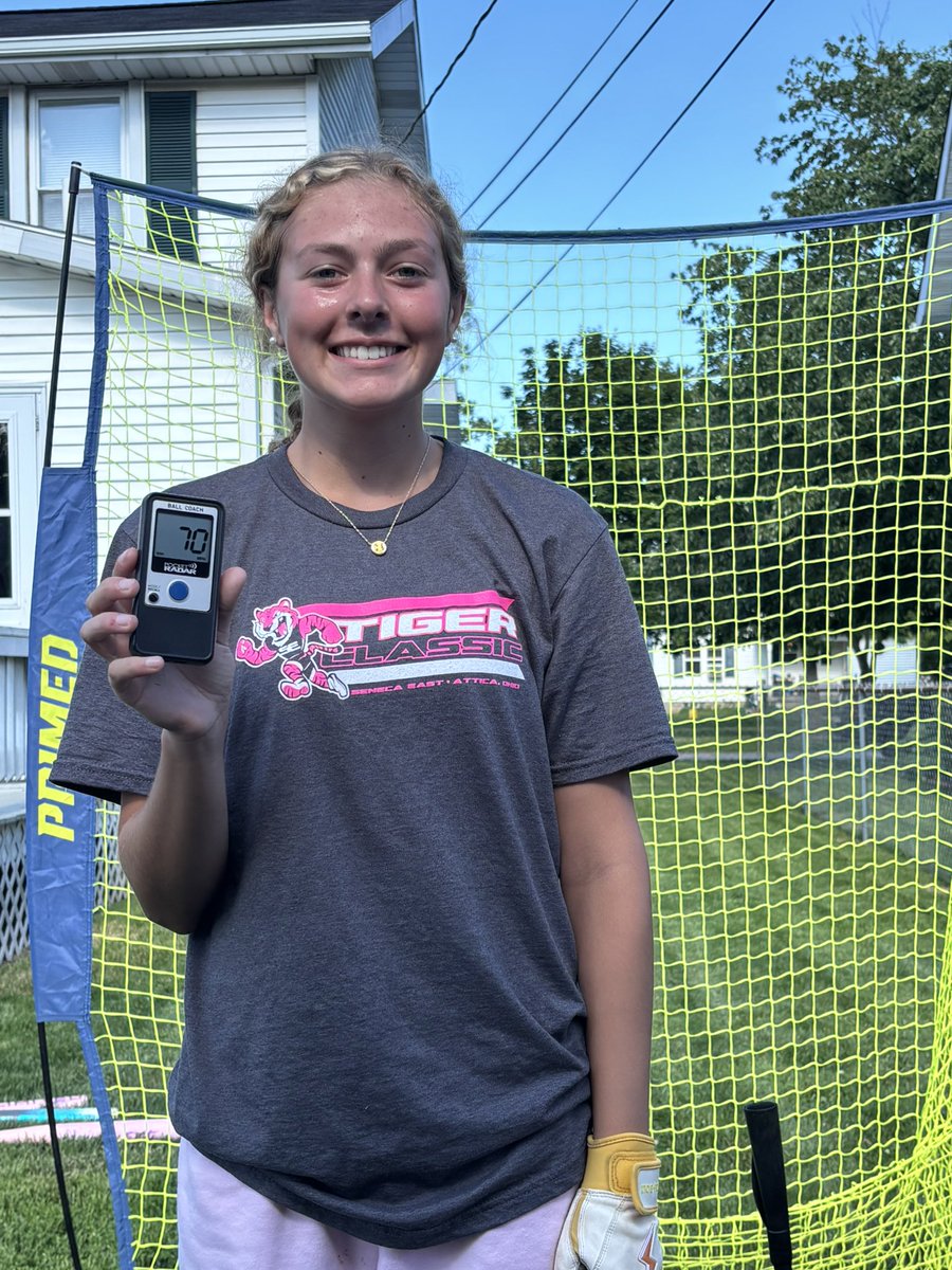 KBowman2028's tweet photo. Did some exit velo testing off the tee and finally hit 70mph!!  

@ODU_Softball @TiffinUSoftball @MeganMcMenemy25 @UFOilerSoftball  @DloweOilerkid  @WLU_Softball  @SaraPelegreen @RMUSoftball  @Srain10 @Ash_Goodwin24  @kbradshaw12 https://t.co/0QLskG8j3O