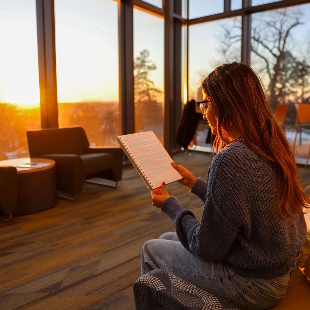 CornellCollege's tweet photo. Golden hour on the Hilltop just feels a little magical. ๐
โจ Come experience it yourself! https://t.co/2UuAuZU5Zf
#CornellCollege #HilltopLife #GoldenHourVibes #CampusLife #VisitCampus #FutureRam https://t.co/cFDPthTysl