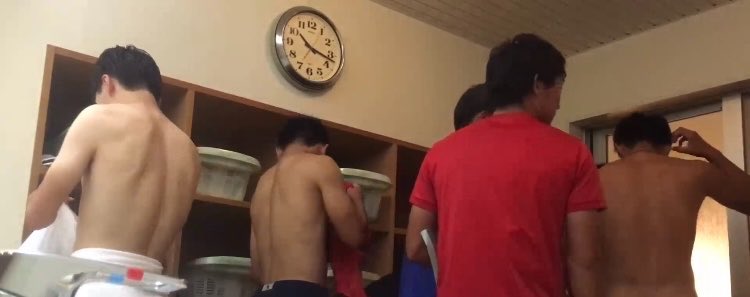 Trofpzp's tweet photo. 大学17:42 https://t.co/cDZ1wKv1AM