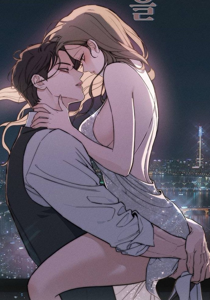 taehassimp's tweet photo. Sur la boîte de la bague de fiançailles, il est écrit New York. 

Et le chapitre d’après TaeHa était à New York. Était-ce un foreshadowing ? 

Proposal + New York = demande en mariage à New York ? 👀

#tearsonawitheredflower https://t.co/UKENWKrksh
