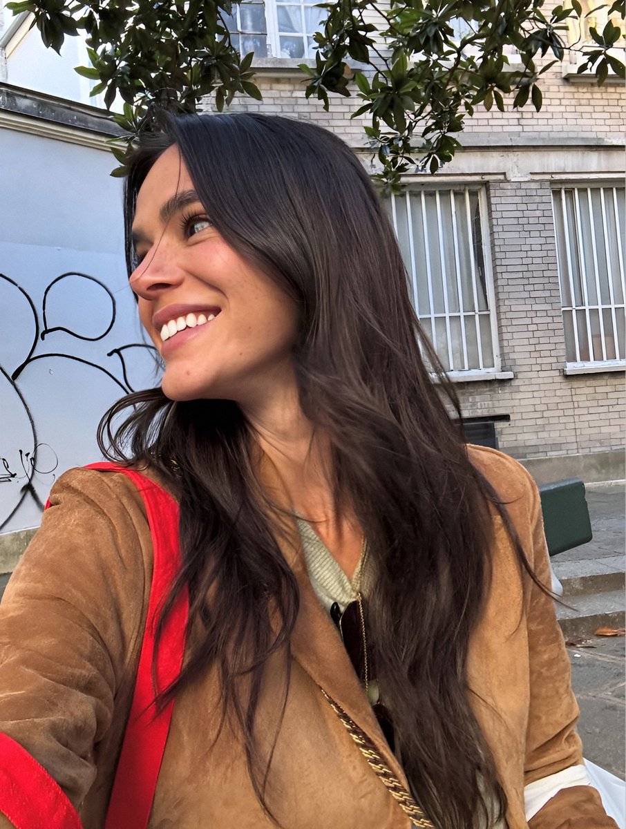 Bruninha tweet media