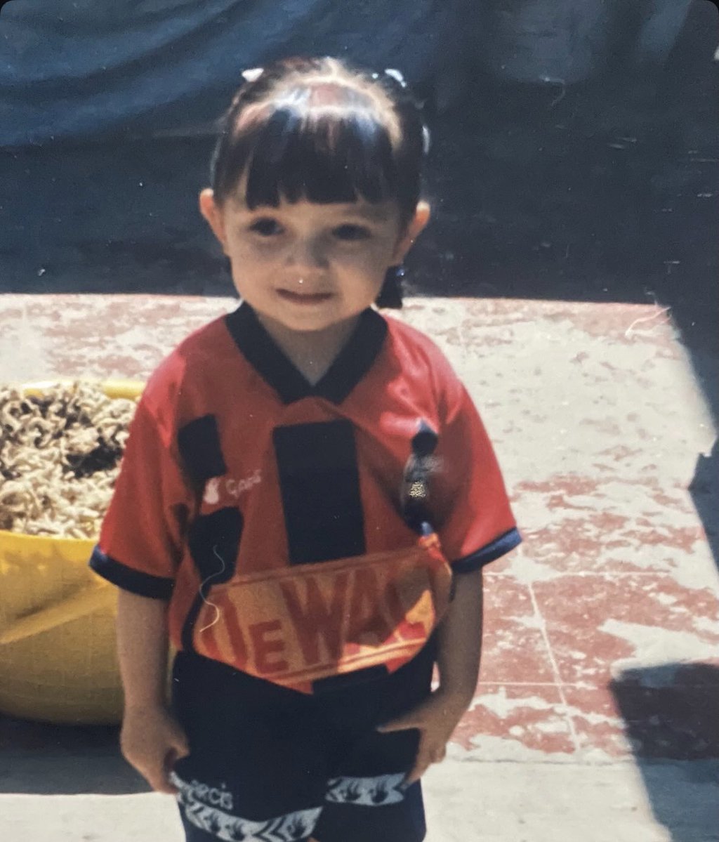 LupitaaValencia's tweet photo. @Atlante Soy periodista deportiva y mi sueño era cubrir este mundial en casa, no se logró pero ir a ver a la selección sería un sueño para mi. Ademas de que estudié periodismo gracias a que desde niña mi familia me llevó por todo el país a seguir al Atlante y me enamoré de los deportes. https://t.co/zq3tot6hHj