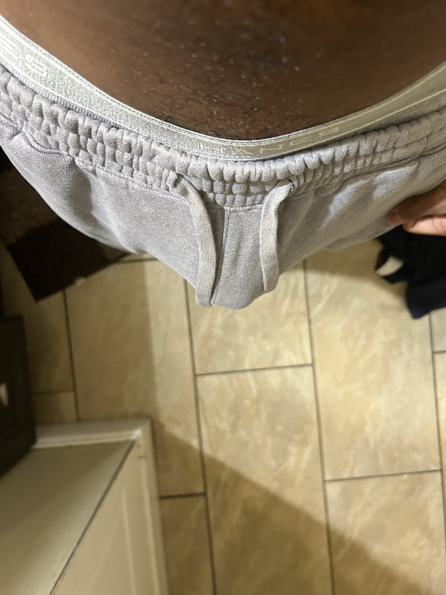 sticksalamii's tweet photo. dm me to trade #dl #latino #bbc #horny https://t.co/zoOJ2qALdz