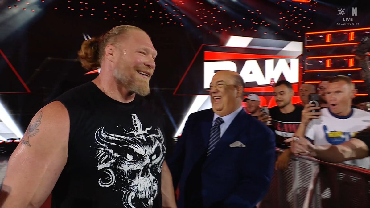 MarioWrestIing's tweet photo. OBA FEMI RETA A BROCK LESNAR A UN COMBATE EN SUMMERSLAM Y BROCK AÑADE QUE SEA UN HELL IN A CELL SAJASHDSDUFNJGDSNUSDNJGDNJSDAGNJFJNSFnjnjfa

QUÉ ES ESTO #WWERAW https://t.co/lO90pNDGhn