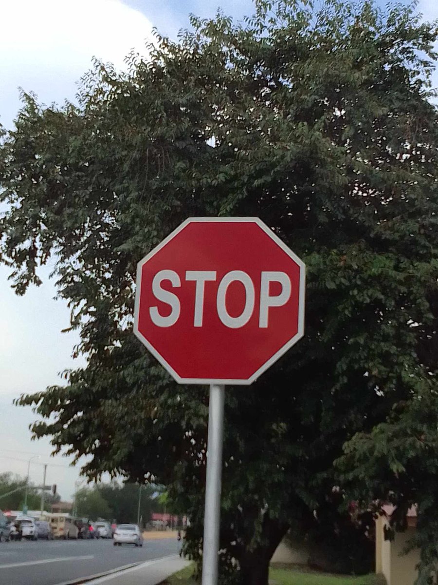 POWERPUFFROUNDX's tweet photo. STOP 🛑 https://t.co/j38jXjB56U