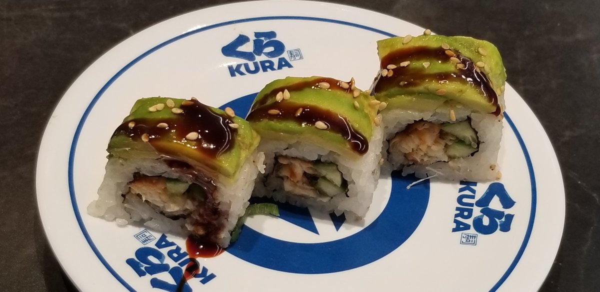 IndecisiveWater's tweet photo. Guess who went to one of @kurasushi_usa sushi joints for the first time?
Got a few plates but got full on a lot of delicious sushi rolls. Well worth the trip. Happy tummy from food, happy Yume from Aventurine merch
#HSRXKURASUSHI #giftedexperience #revolvingsushi https://t.co/Gt8xUMavbY