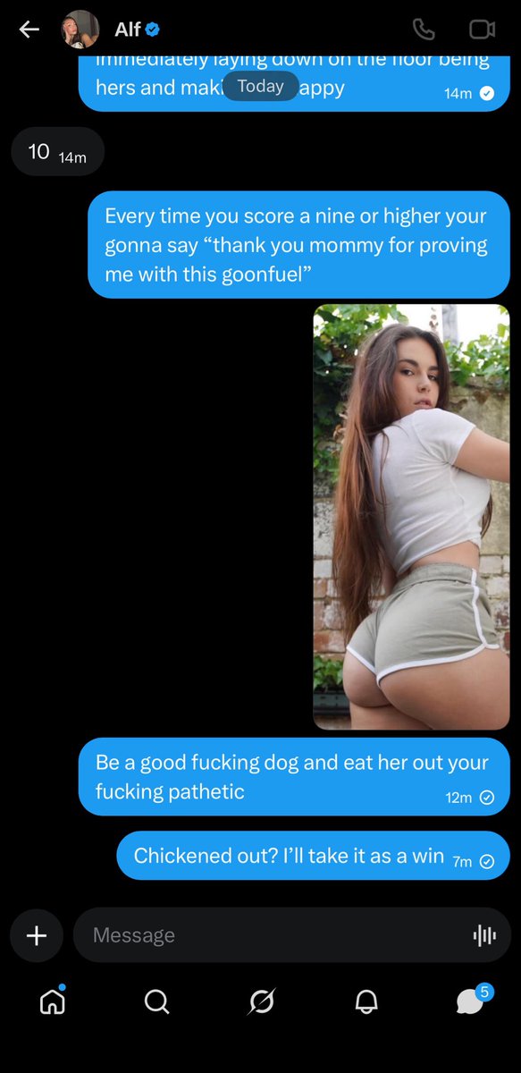 Wolf66853210861's tweet photo. Acted all confident then chickened out when he realised he didn’t stand a chance 🥱#battle #freewin #wankbattle #easy https://t.co/GxWrpejlN1