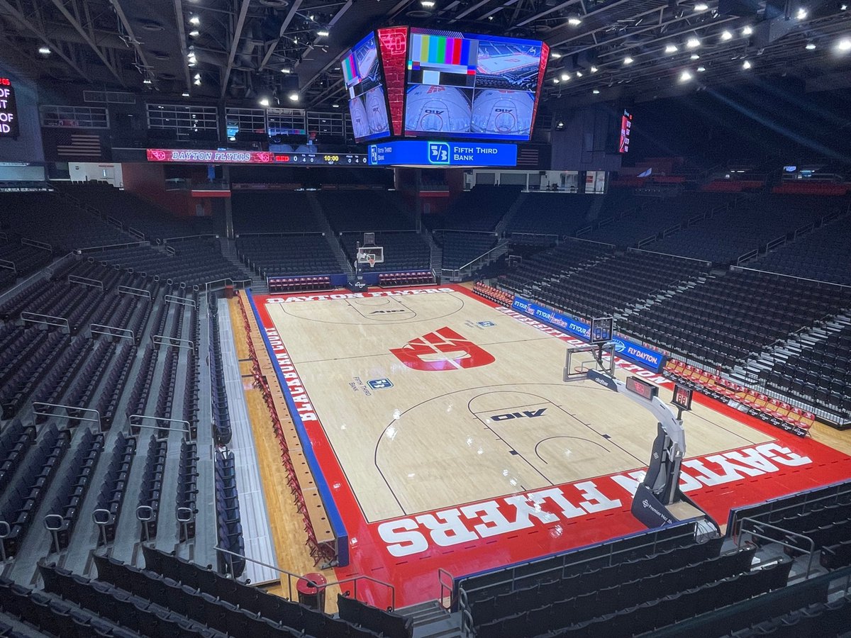 Expo Hoops tweet media