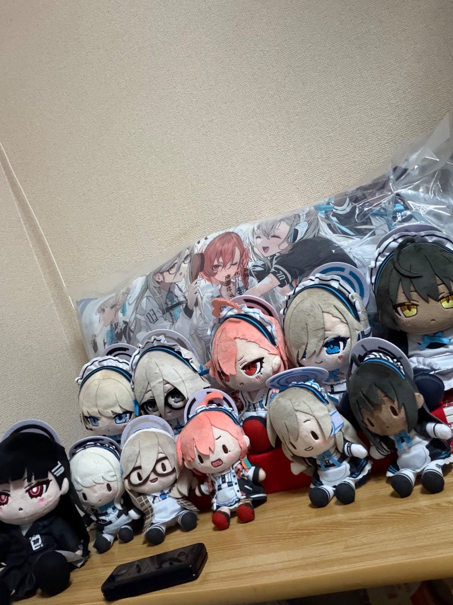 82906's tweet photo. 起きた😪

仕事行ってくるね🫠 https://t.co/zuT0eQCGf6