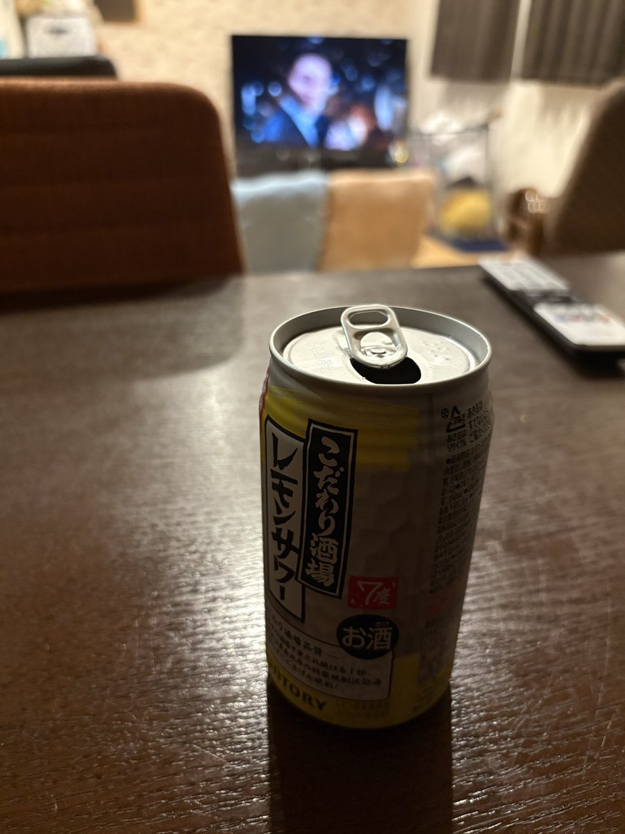 vvv_0711's tweet photo. @mamimami092123 レモンサワーで絶賛応援中だよ！笑
𝕏見ながらサッカー見てる人かなりいる模様🤭 https://t.co/yNtDt5jleb