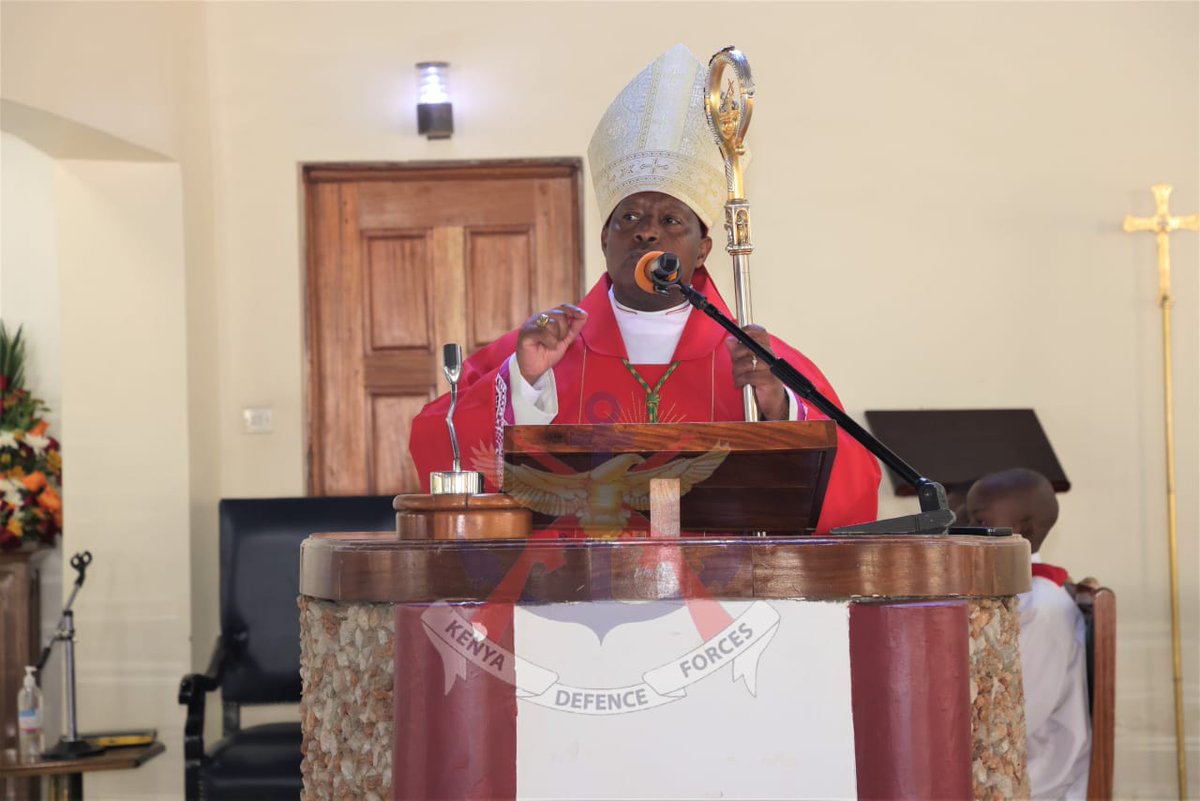 kdfinfo's tweet photo. .Within the Kenya Defence Forces, spiritual life complements professional duty by nurturing values of integrity, selfless service, unity and compassion that inspire personnel both in uniform and within their families.
See more:https://t.co/jlXjNuYeG5 https://t.co/Ig437peyNV