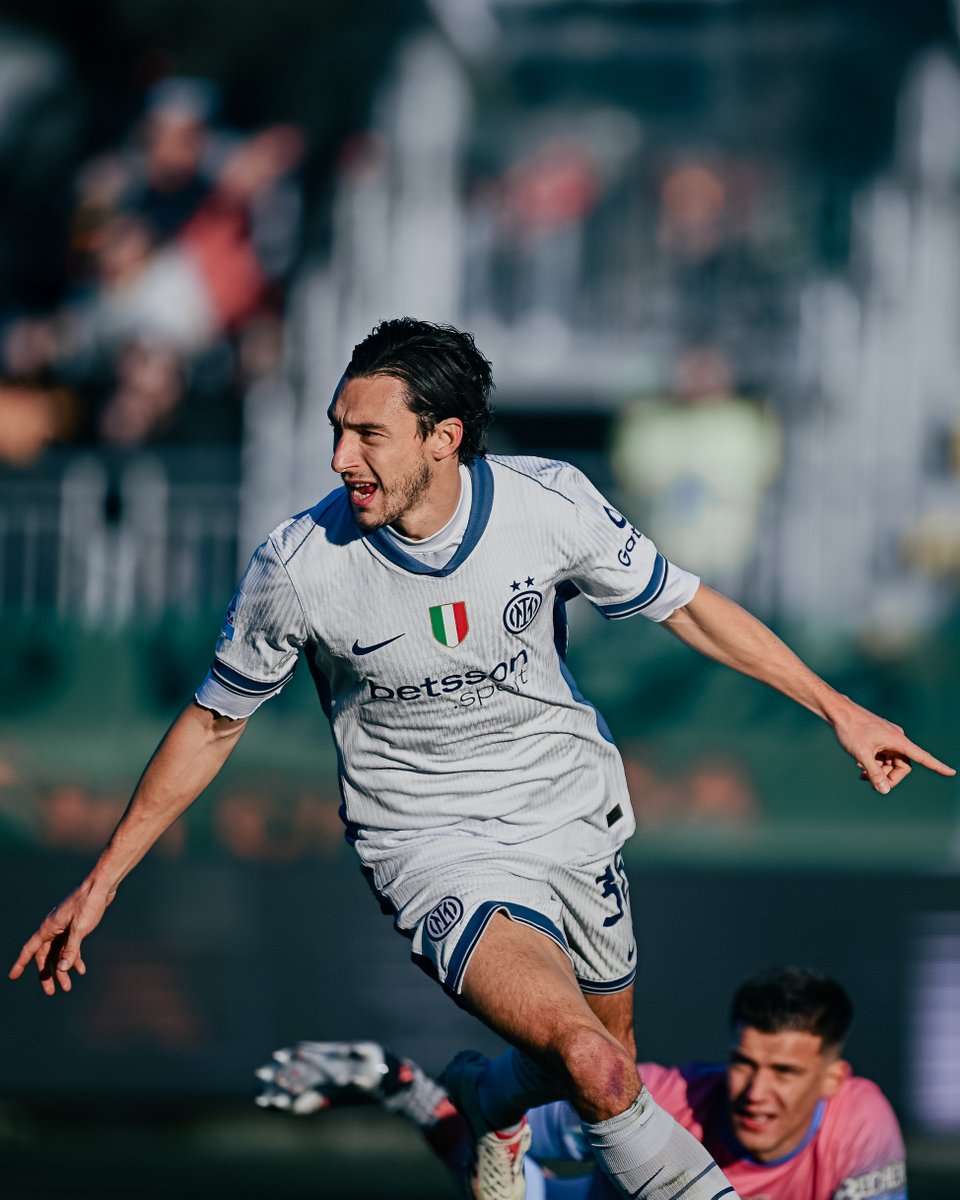 Inter's tweet photo. Grazie di tutto, Matteo 🖤💙 https://t.co/qsA9Y5aRtz