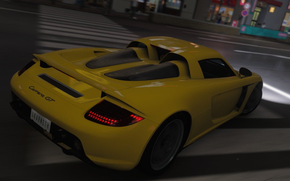 kenshitboxes's tweet photo. getting this Carrera GT is torture. But I'm happy to own this car because it killed a pedo!! https://t.co/FWgv1uaMWG