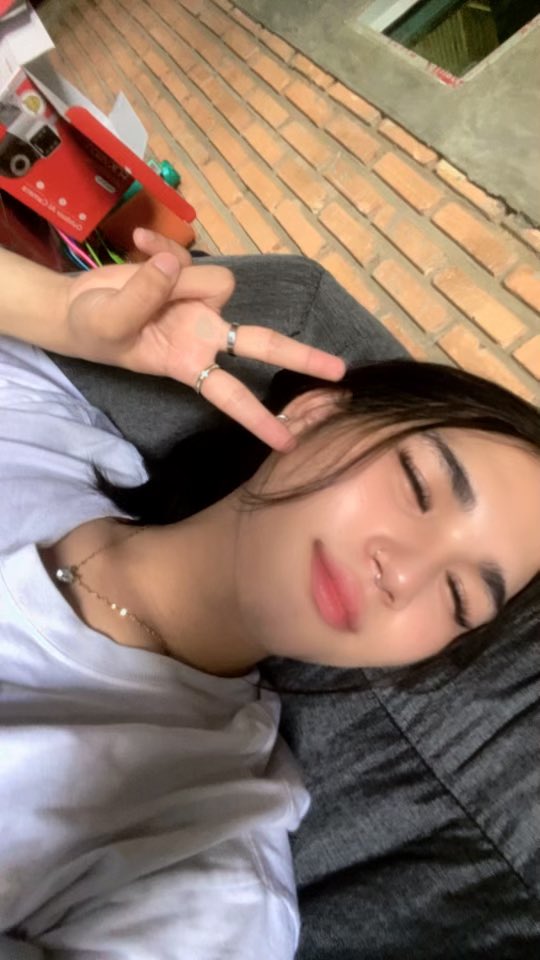 Cc35s8x's tweet photo. เมาแล้วอ่ะจะมีใครมาหาป่ะ😚😚
#ตราด #จันทบุรี https://t.co/TpkiI5bslR