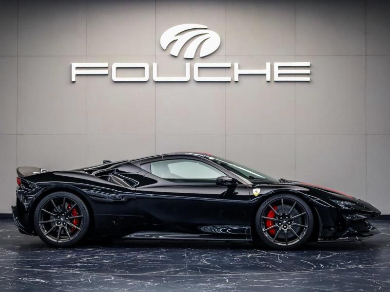 BoitumeloCaleb's tweet photo. R14 999 995 
2023 Ferrari SF90 Spider
4.0 turbo + hybrid electric V8 engine 
574 engine + 162 electric= 735kW &amp; 800Nm of torque 
(5 000 km) 
Full Franchise Service History https://t.co/9HX4LST9gp