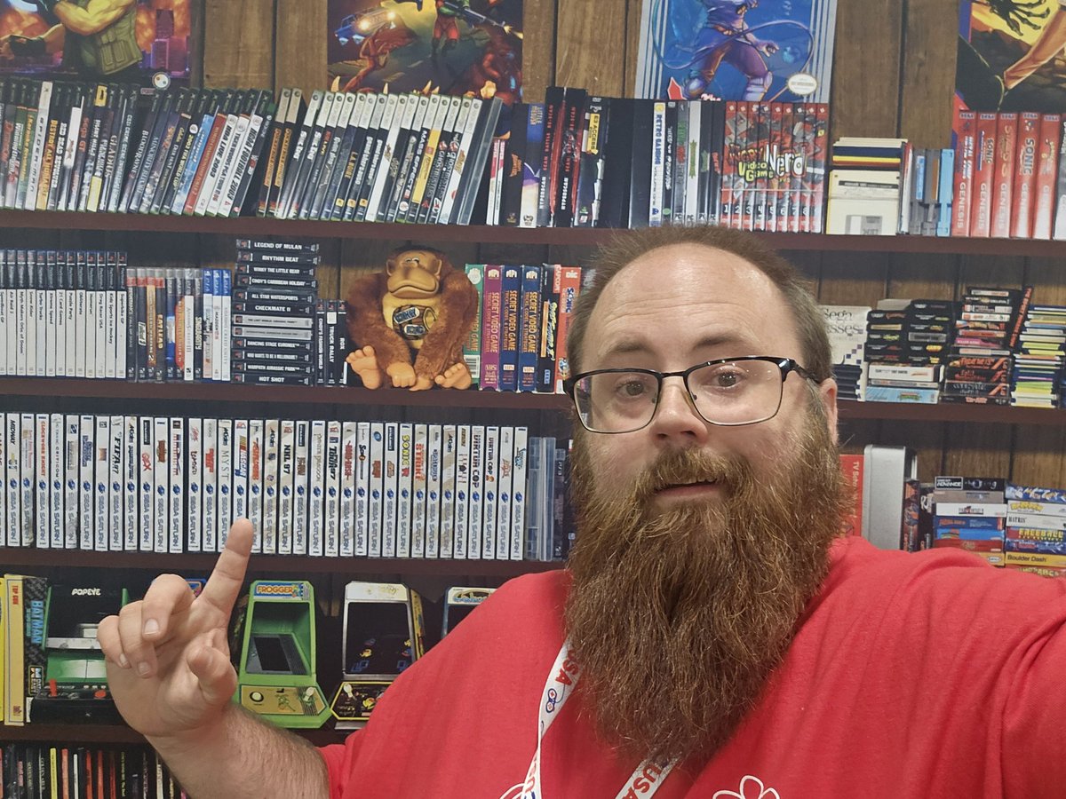 pegwarmerspod's tweet photo. Got to visit the Nerd Room at TooManyGames. James (AVGN) wasn't there at the moment. https://t.co/n1ckwH1SmT