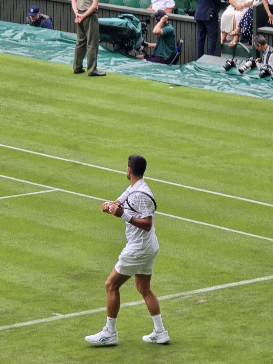 wildred_rose's tweet photo. I'm back on Centre Court at Wimbledon to watch my favourite Novak Djokovic again possibly the last time before he retires. 😢. Surely he is the greatest person ever to pick up a tennis racket. #Djokovic #Wimbledon #sw19 #tennis https://t.co/kn99iARzXG