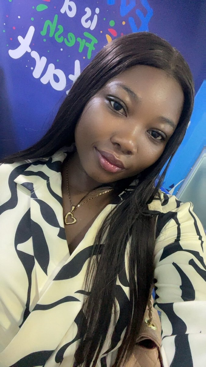 Carsonn_x's tweet photo. #JuneSelfies https://t.co/CVXkhr7OKg