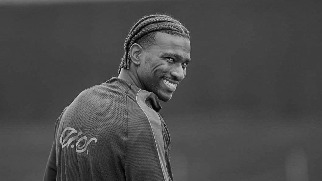 USMNT's tweet photo. One more before we hit the road. https://t.co/uqoNMVSnoa