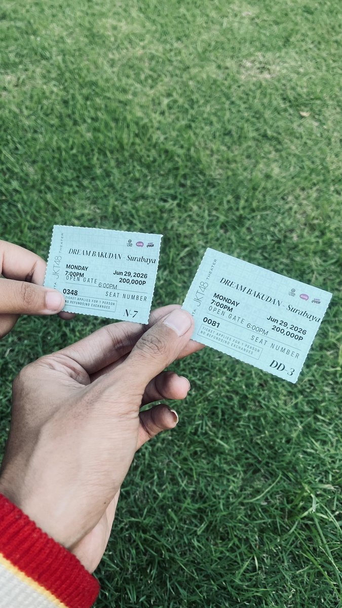 mirysput2717's tweet photo. Akhirnya hehehe walaupun ga sebelahan
INILOH KAKAK KAKAK YANG NAMANYA THEATER DATE, selama show enjoy masing-masing, after show sambil jalan pulang diatas motor cerita dari pov masing-masing, luwwcuuu 🤍 https://t.co/dDcN7E0liX