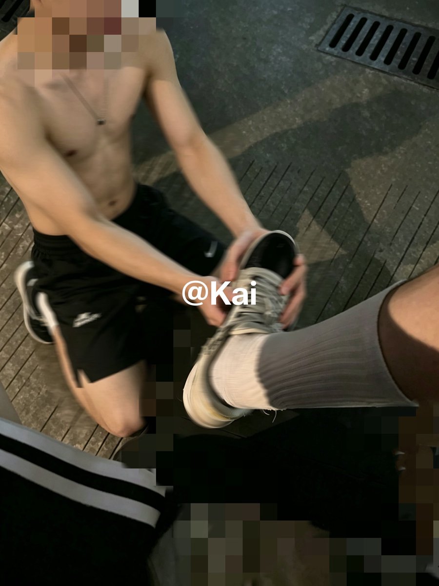 KaiKkkainb6's tweet photo. 你们的荣幸 https://t.co/Ep8jmaJD9w