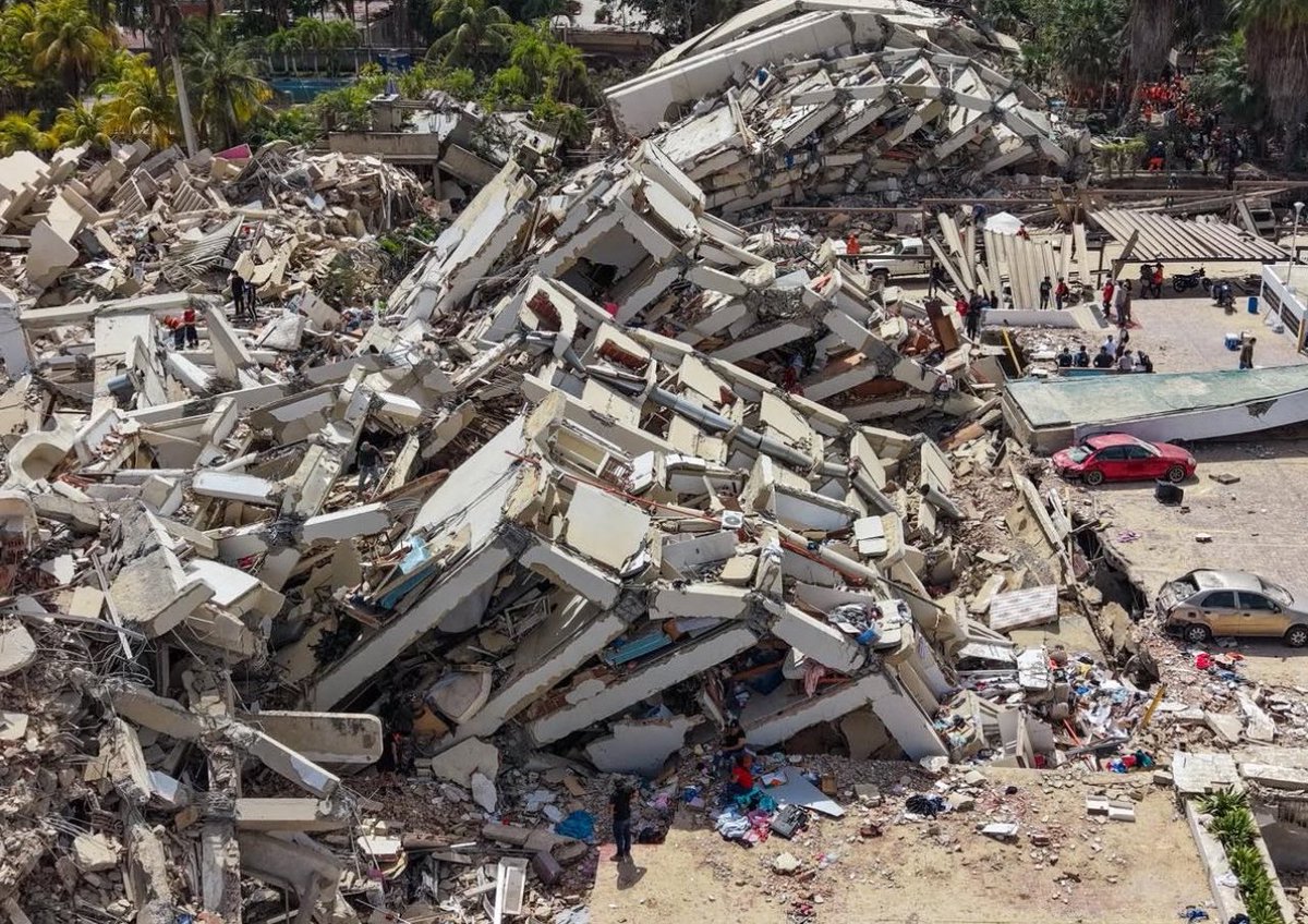 AlertaMundoNews's tweet photo. 🇻🇪 ÚLTIMA HORA: El número de muertos por los potentes terremotos en Venezuela asciende a más de 1.700. https://t.co/Tt9aEBeWKd