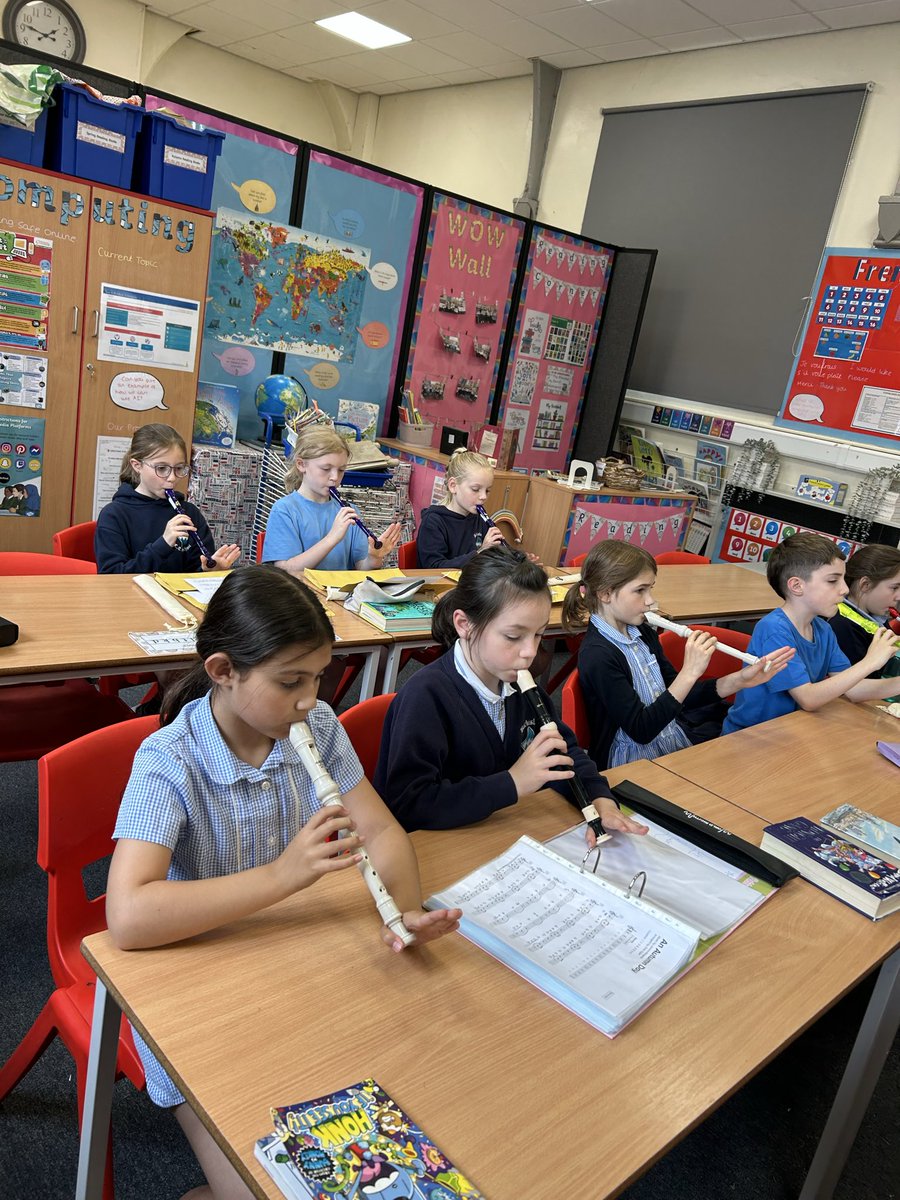 BarkiSchool's tweet photo. Happy Music Monday!! Today, we kicked things off with our KS2 recorder band rehearsing at lunch time. As always, this is a very well attended extra curricular club that the children enjoy partaking in 🪈 #webelieve #wesucceed https://t.co/DUOgynBkLO