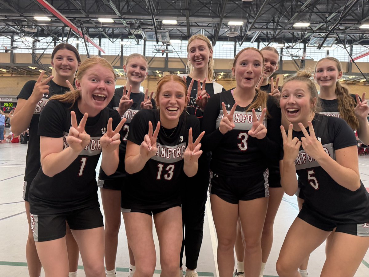 sanfordhoopsfgo's tweet photo. 1️⃣6️⃣u Girls ⚪️ finishes with a 2️⃣-1️⃣ record at the North Tartan Summer Jam in the cities this weekend‼️

This team puts the WORK in, plus they were able to celebrate Coach Walker’s birthday 🎉 as well!

#SanfordSports | #TogetherAsOne https://t.co/gYDEWVoO9Y