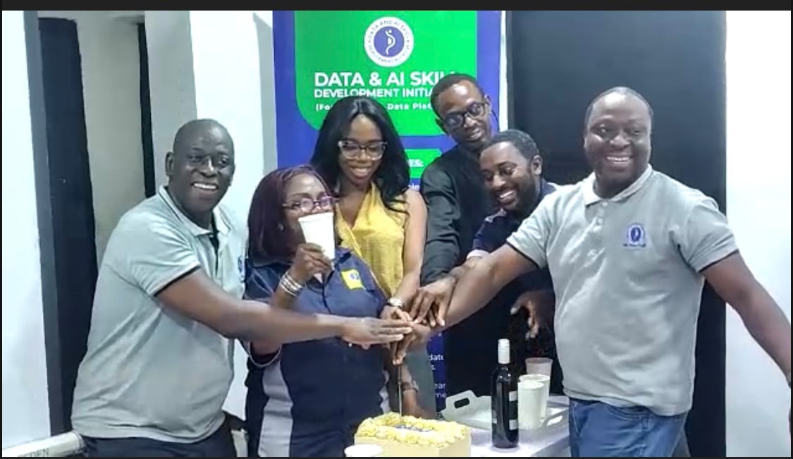 Chesca11's tweet photo. Happy 2nd Anniversary to the @dataAIskilldev (DAISI)!

Hosted by @Chescaglobal, DAISI has spent the last two years empowering individuals with practical Data Analytics &amp; AI skills
#DAISIat2 #AI #DataScience #DigitalSkills #Innovation #ChescaGlobalSolutions https://t.co/hJ1XtGOt7s