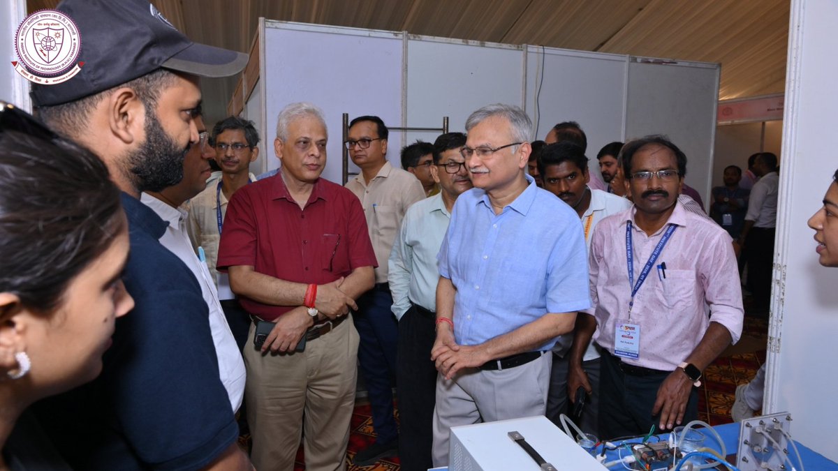 IITBHU_Varanasi's tweet photo. Leading the charge in R&D: IIT (BHU), Varanasi celebrates 89 patents this year.

Groundbreaking research is the cornerstone of institutional greatness. At Institute Day-2026 "Utthaan", we proudly felicitated 69 faculty members for securing 89 patents in 2025-26.

We also honored top innovators across Agritech, Deep Tech, and Startups, cementing our role as a global hub for technological advancement.

#IITBHU #Utthaan2026 #Utthaan_iitbhu #InstituteDay