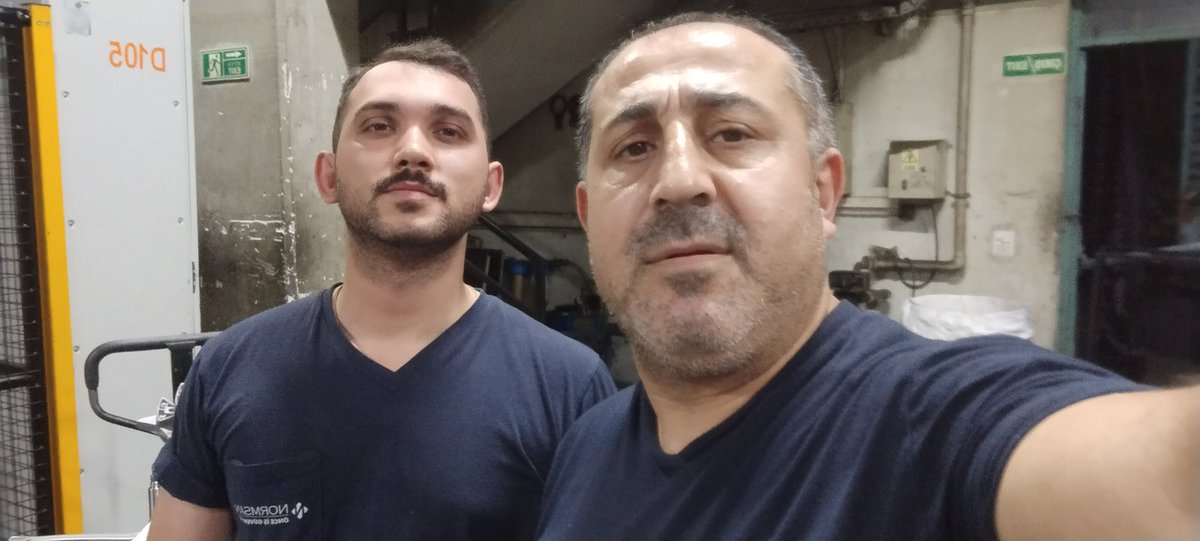 FatihBali19's tweet photo. Türk metal sendikası İstanbul Anadolu yakası şubesi olarak Gece gündüz demeden üretimin gücüne güç katan emekçi kardeşlerimizi 16.00 – 24.00 vardiyasında tezgâhları başında ziyaret ettik. Alın teriyle ülkemizin üretimine katkı sağlayan tüm işçi arkadaşlarımıza kolay gelsin. https://t.co/1S8X4dC900