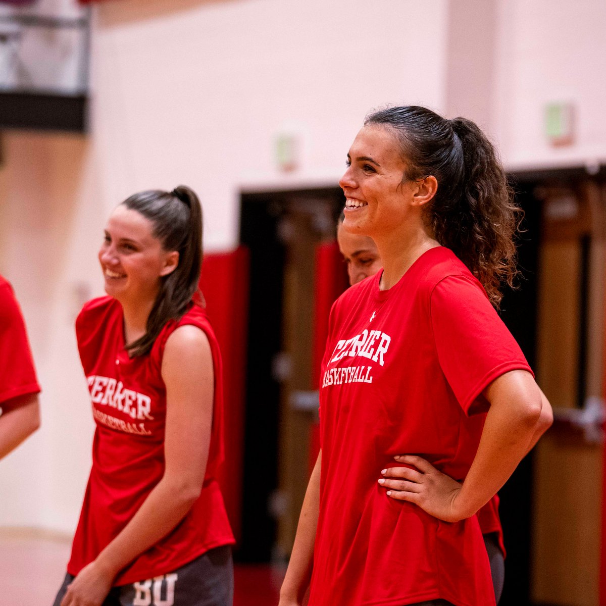TerrierWBB's tweet photo. Guess who's back,
back again?
Dawgs are back,
tell a friend!

#GoBU https://t.co/ItZTNNgIri